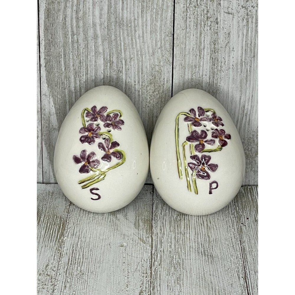 Vintage Ceramic Egg Shaped Salt & Pepper Shakers Lilacs Violets